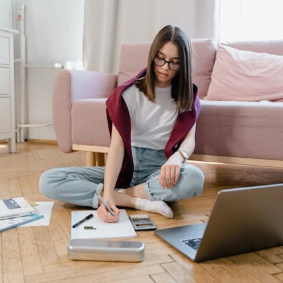 kako-lose-drzanje-utice-na-bolove-u-ledima